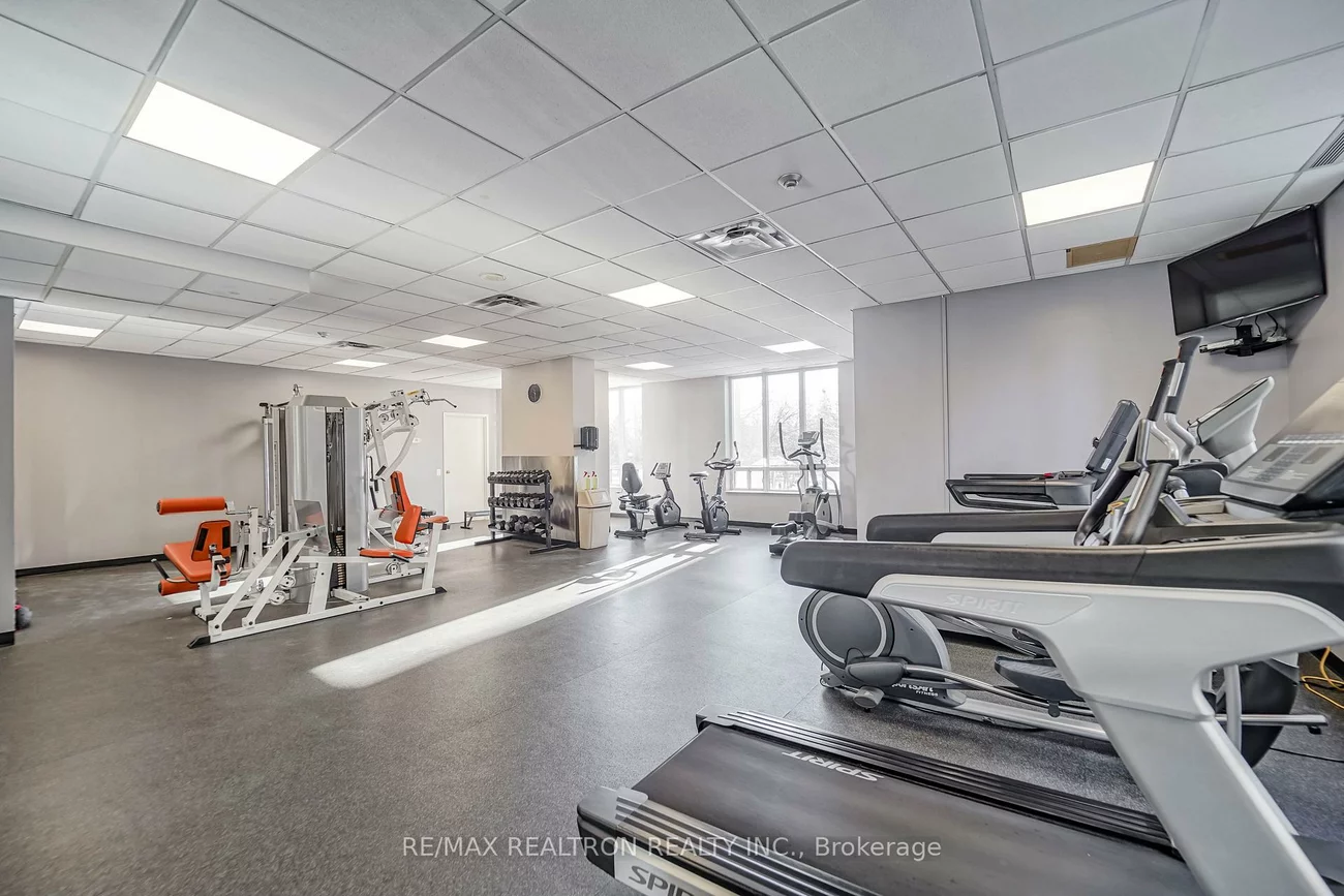 256, Doris, Willowdale East, Toronto