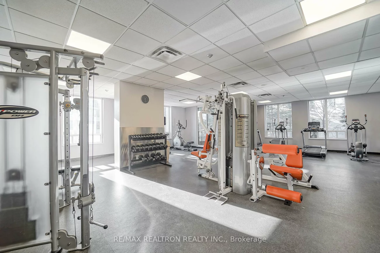 256, Doris, Willowdale East, Toronto