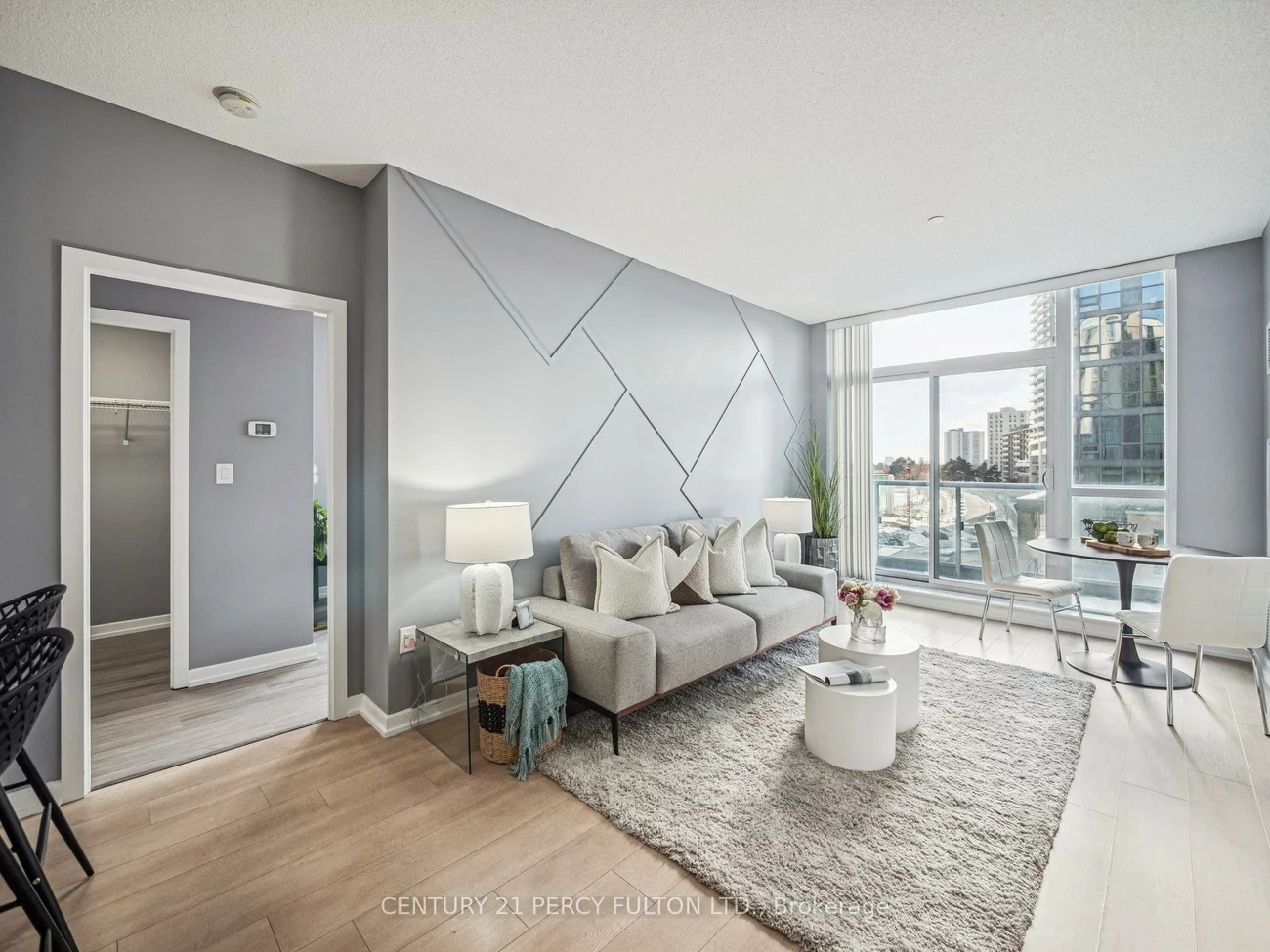 62, Forest Manor, Henry Farm, Toronto