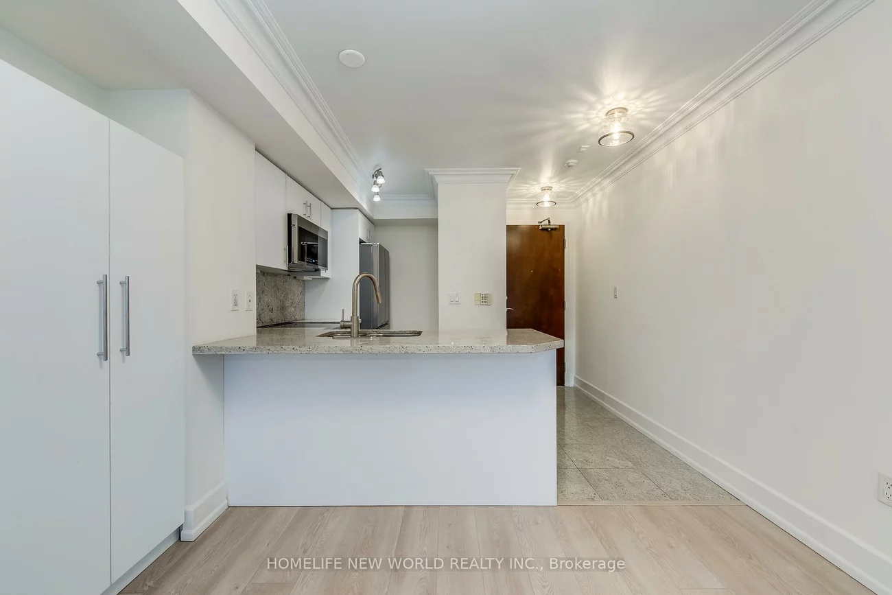 650, Sheppard, Bayview Village, Toronto