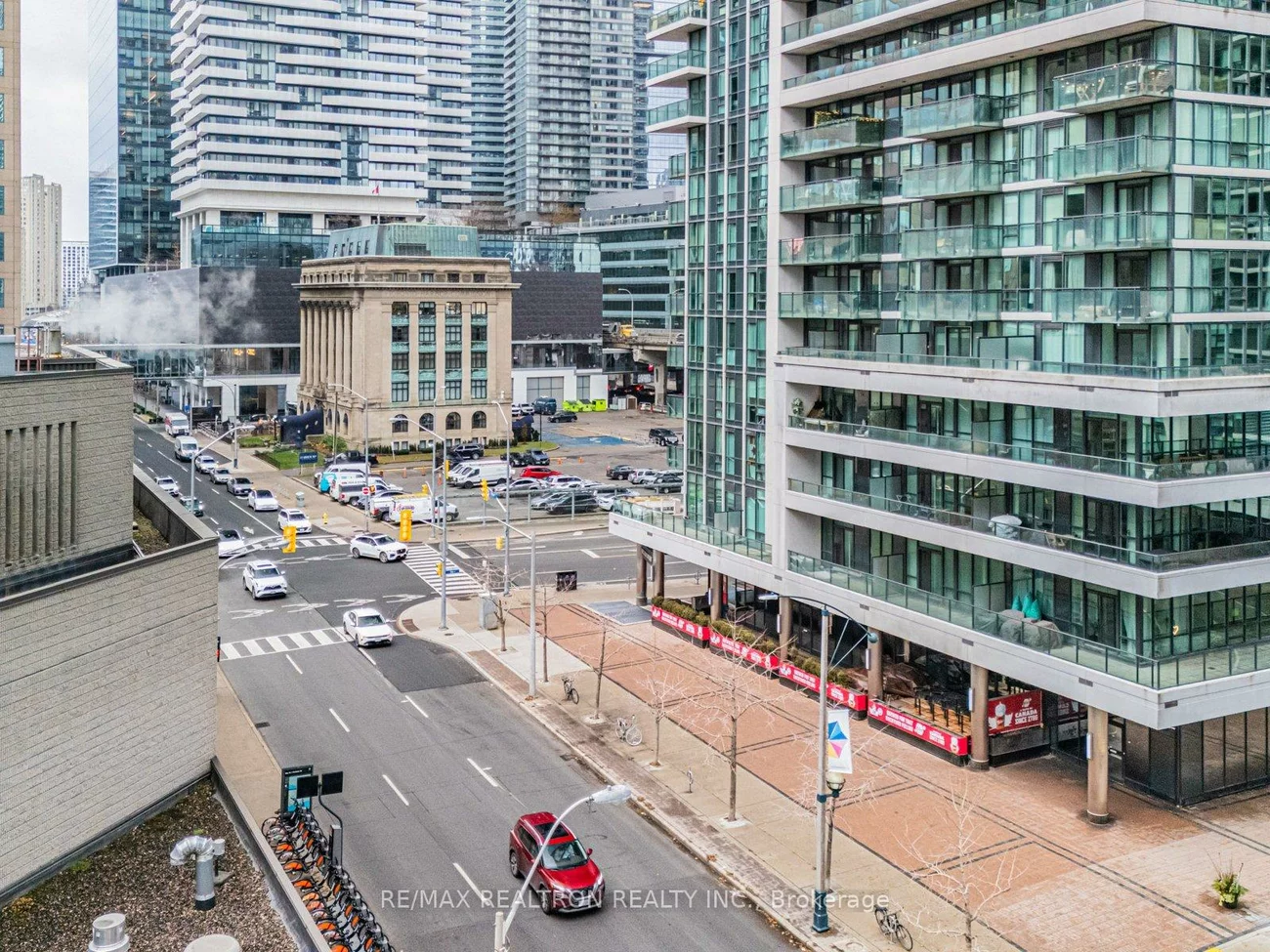 33, Bay, Waterfront Communities C1, Toronto