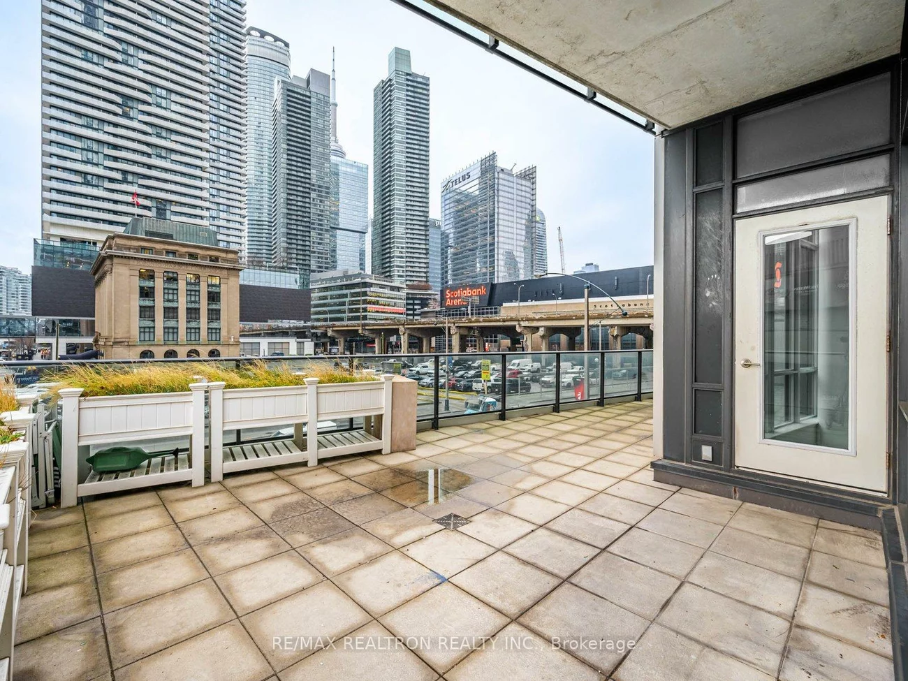 33, Bay, Waterfront Communities C1, Toronto