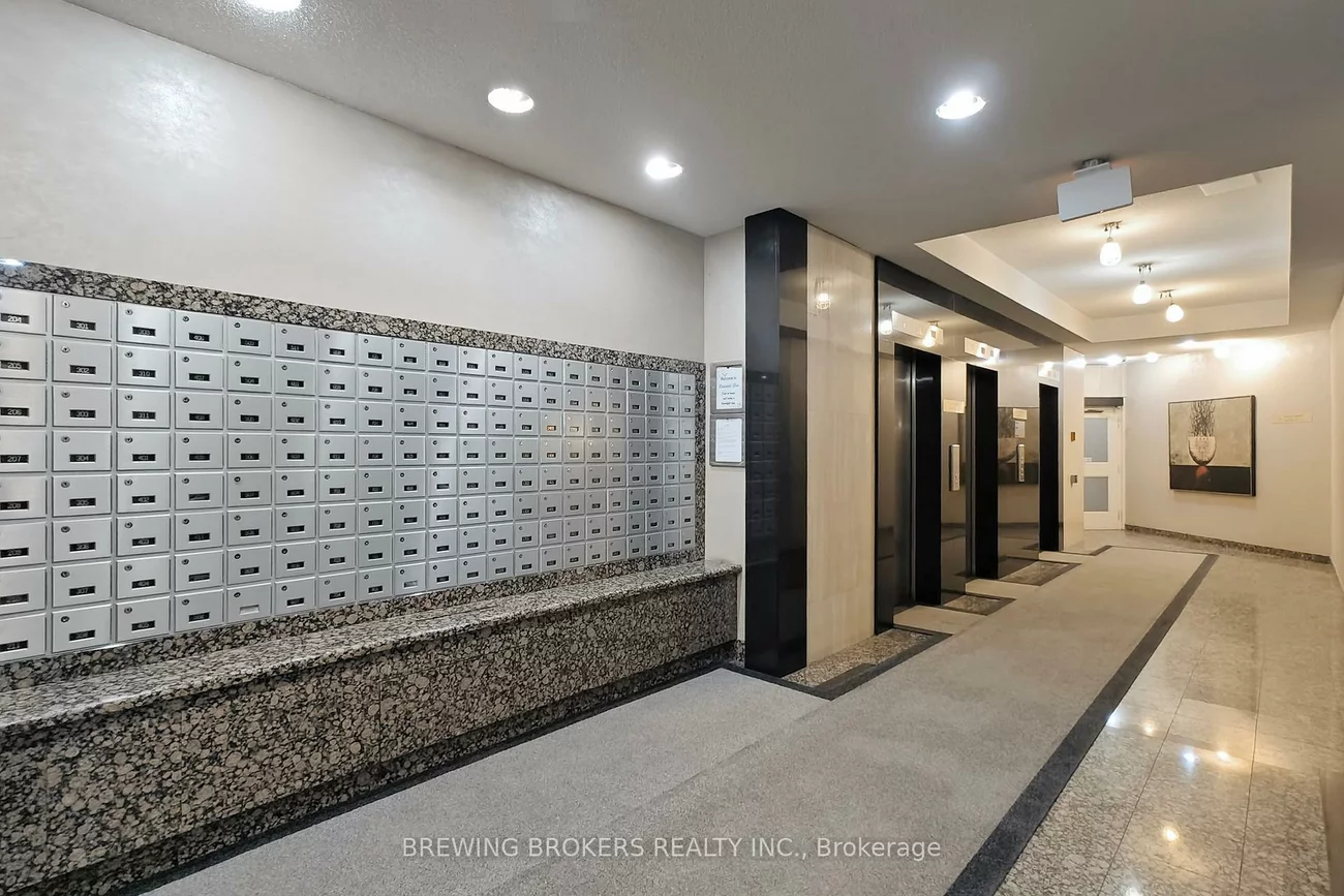 278, Bloor, Rosedale-Moore Park, Toronto