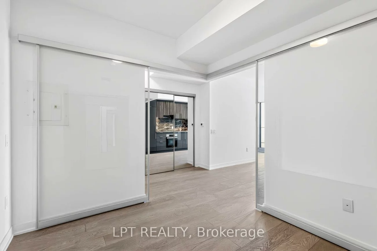 20, O'Neill, Banbury-Don Mills, Toronto