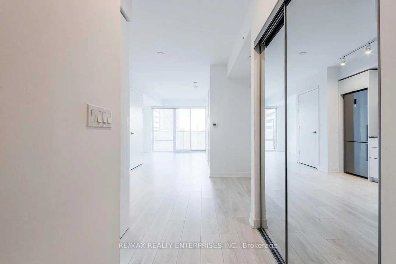 501, Yonge, Church-Yonge Corridor, Toronto