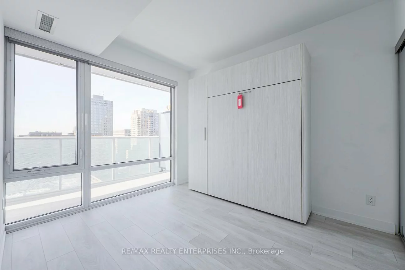 501, Yonge, Church-Yonge Corridor, Toronto