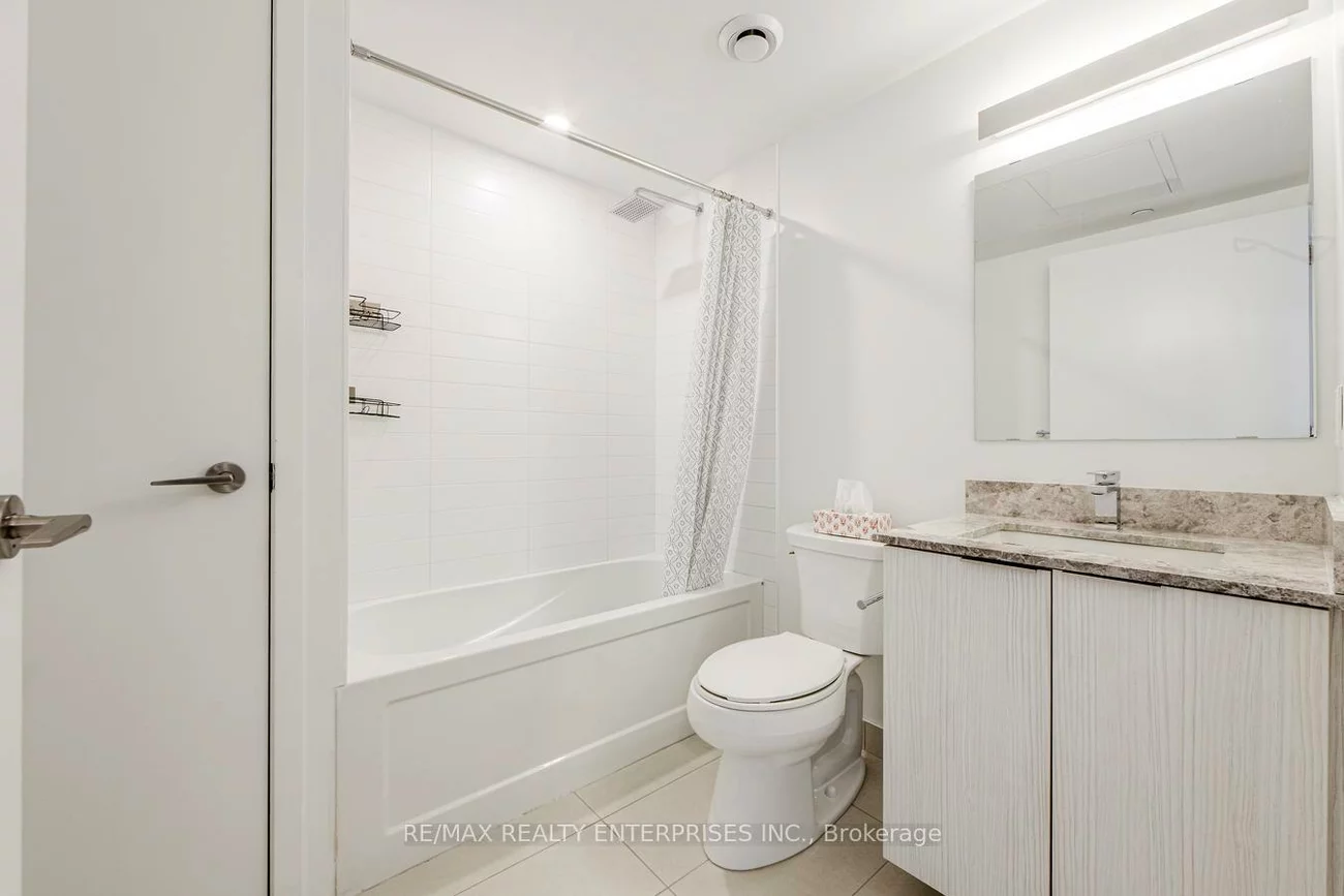 501, Yonge, Church-Yonge Corridor, Toronto