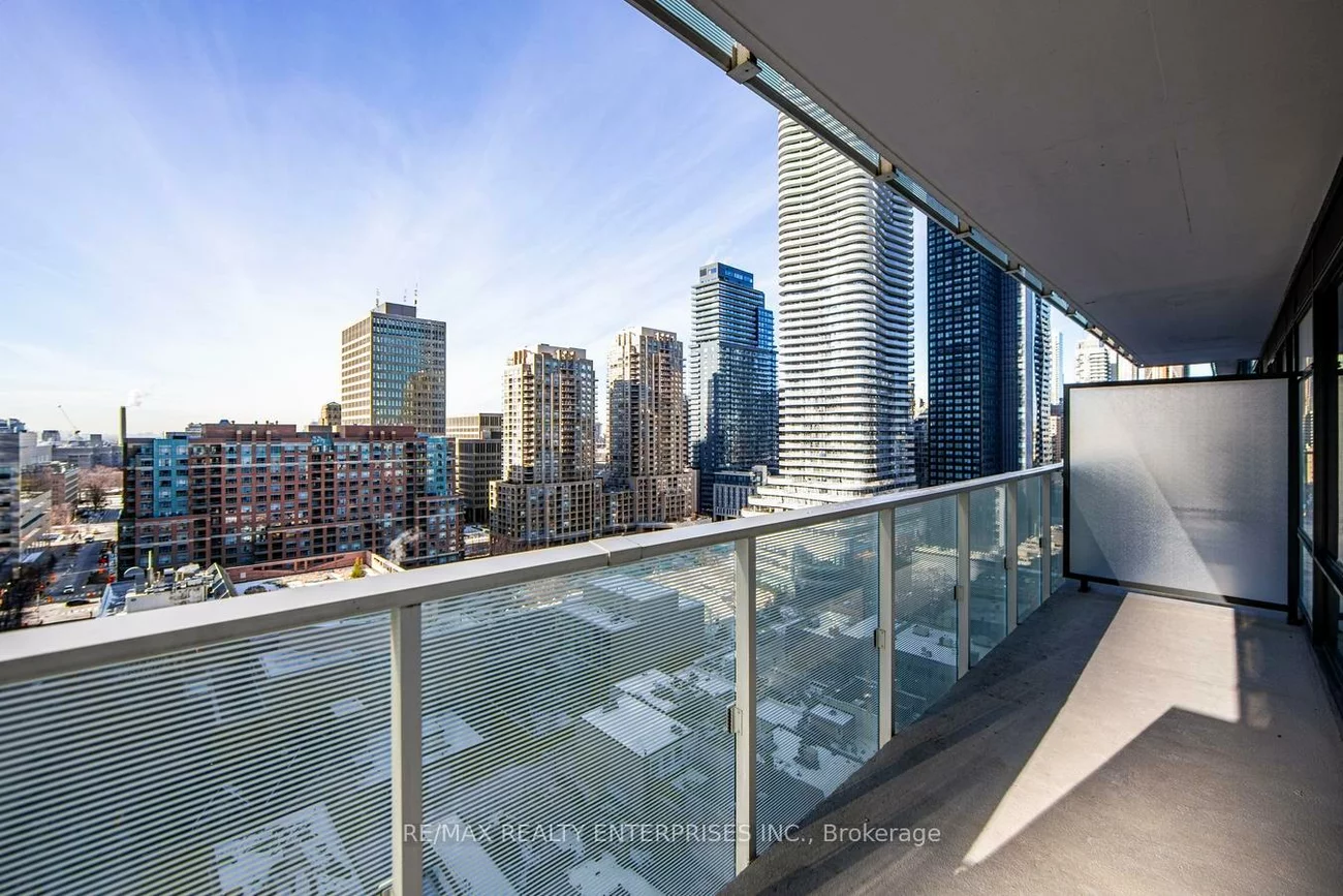 501, Yonge, Church-Yonge Corridor, Toronto