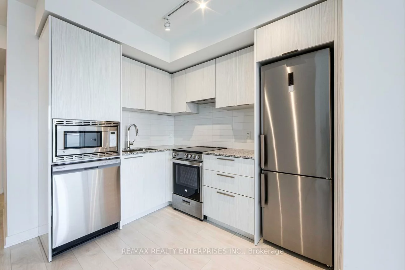 501, Yonge, Church-Yonge Corridor, Toronto