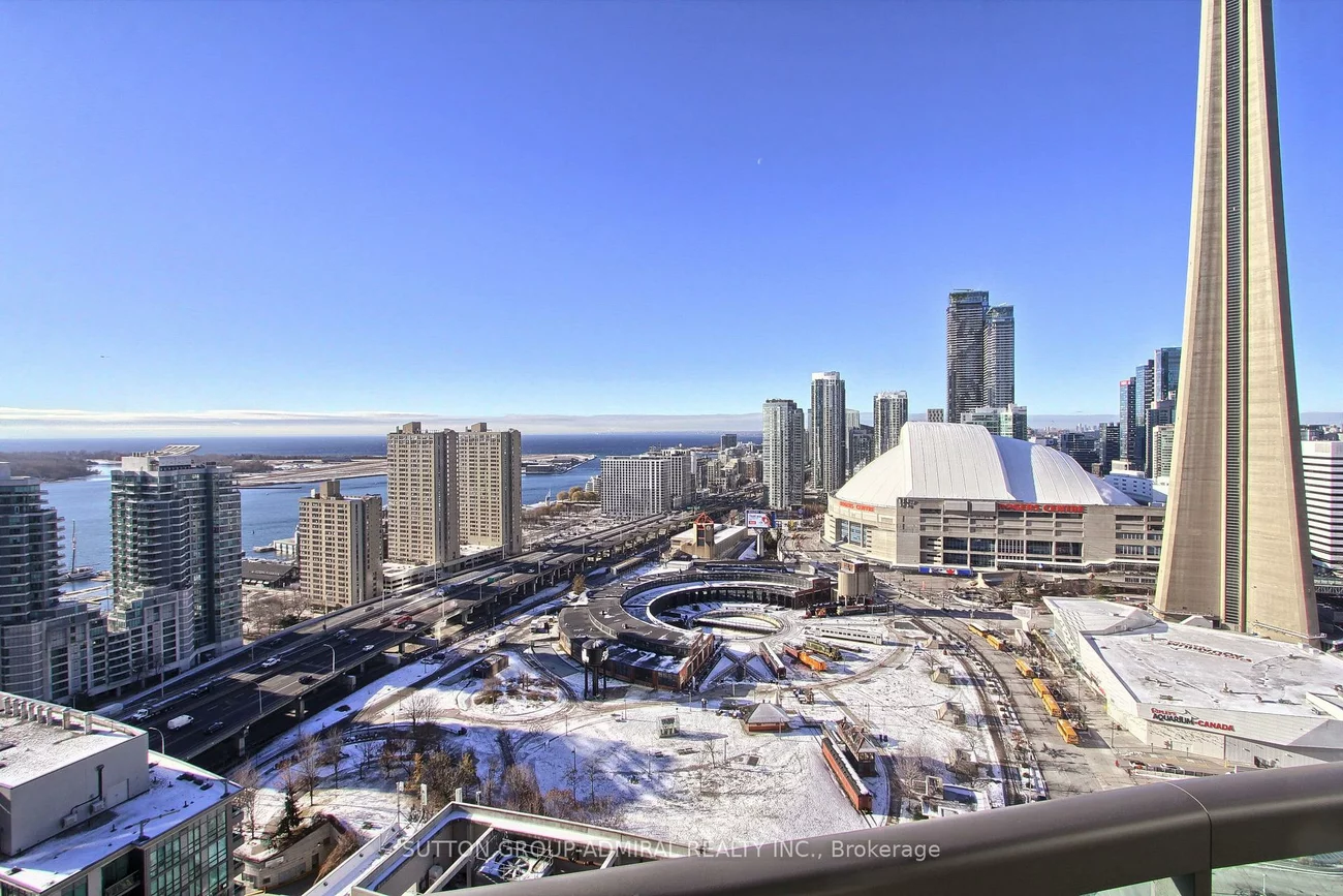 30, Grand Trunk, Waterfront Communities C1, Toronto