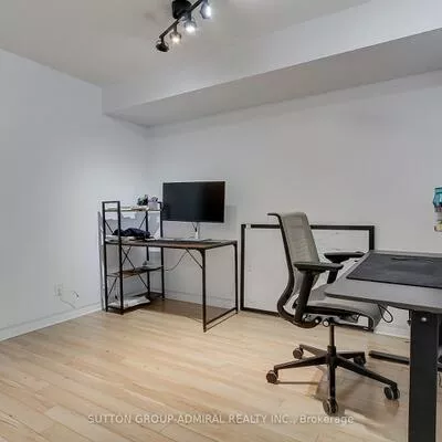 30, Grand Trunk, Waterfront Communities C1, Toronto