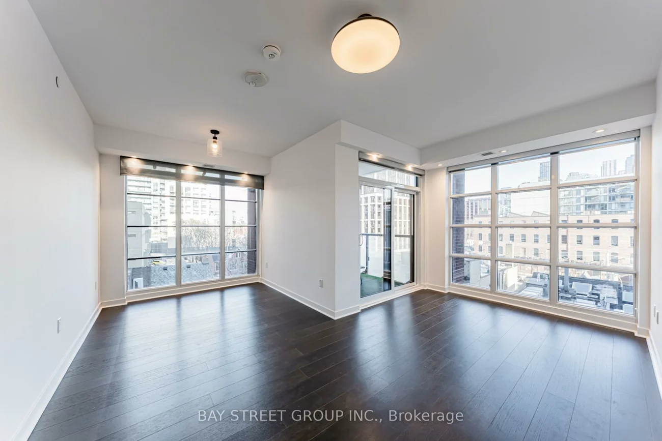 501, Adelaide, Waterfront Communities C1, Toronto