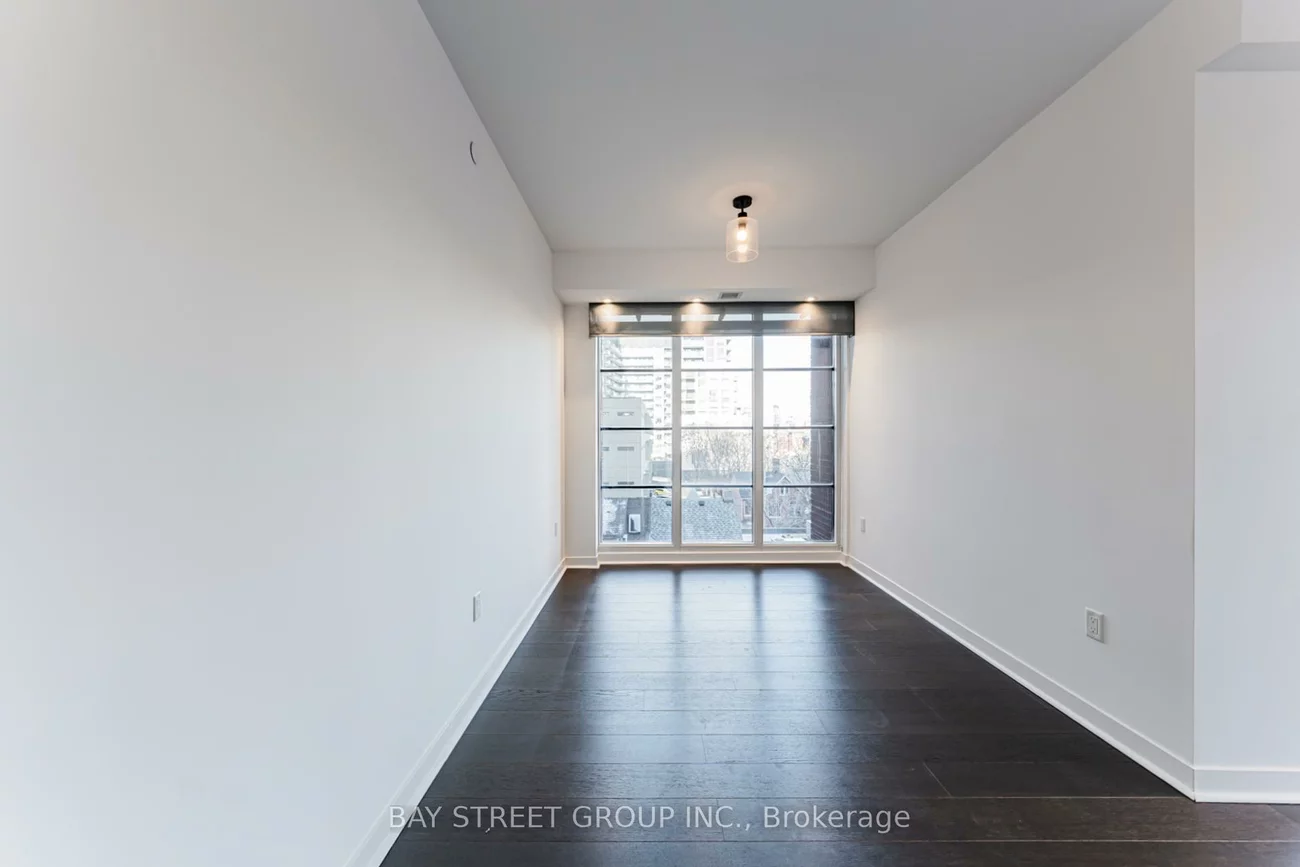 501, Adelaide, Waterfront Communities C1, Toronto