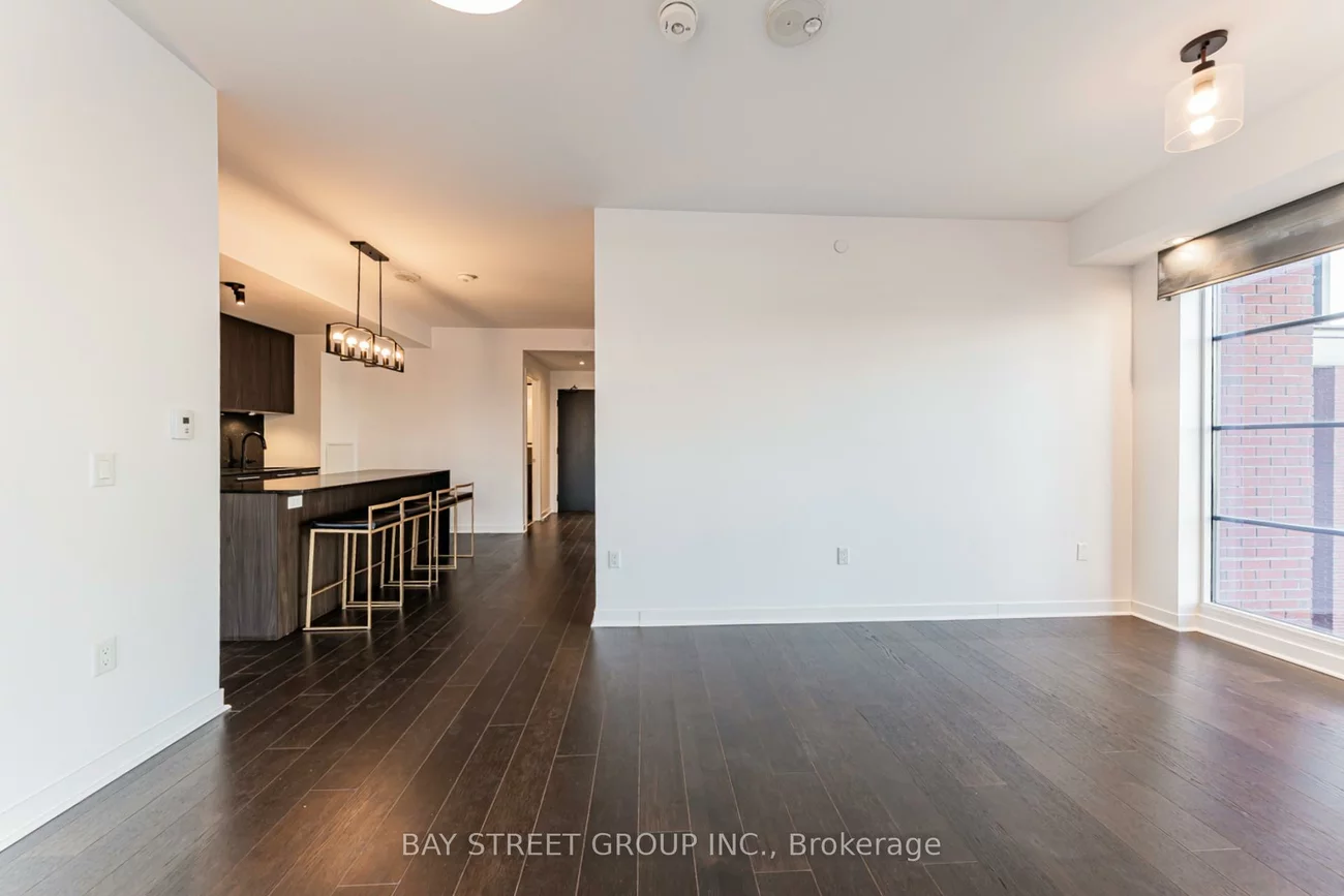 501, Adelaide, Waterfront Communities C1, Toronto