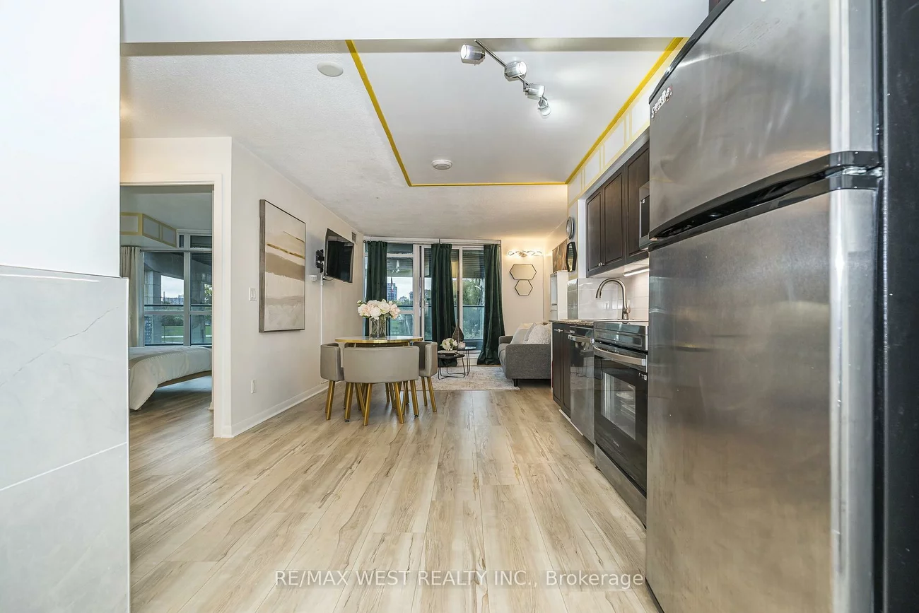 209, Fort York, Niagara, Toronto