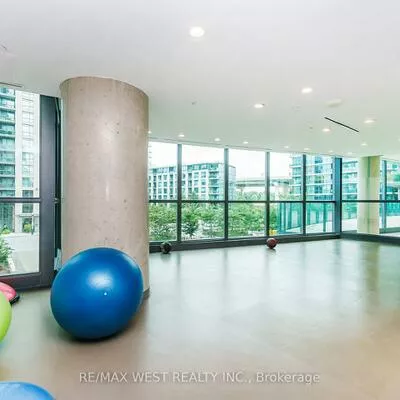 209, Fort York, Niagara, Toronto