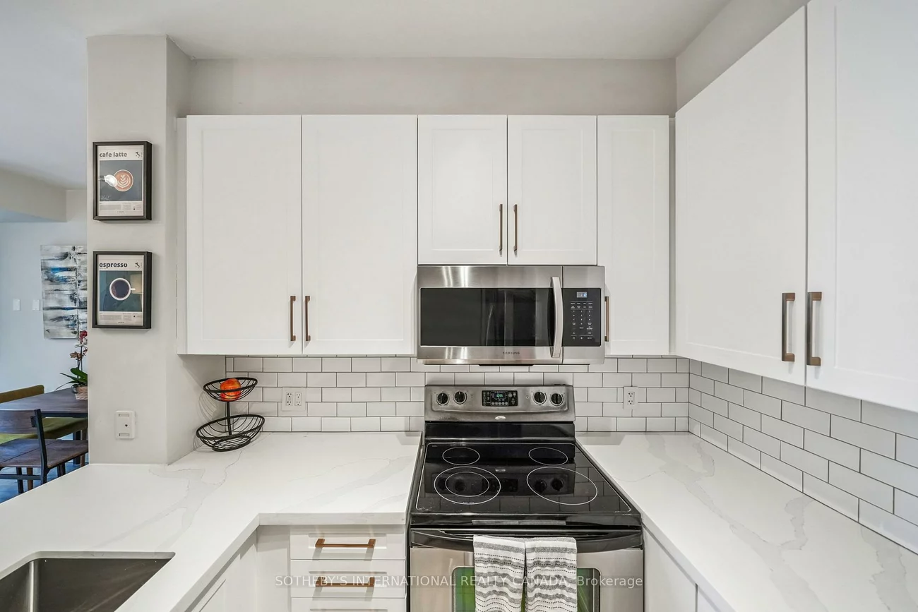 88, Broadway, Mount Pleasant West, Toronto