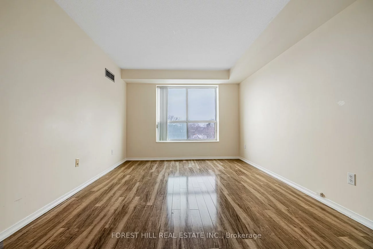 39, Pemberton, Willowdale East, Toronto