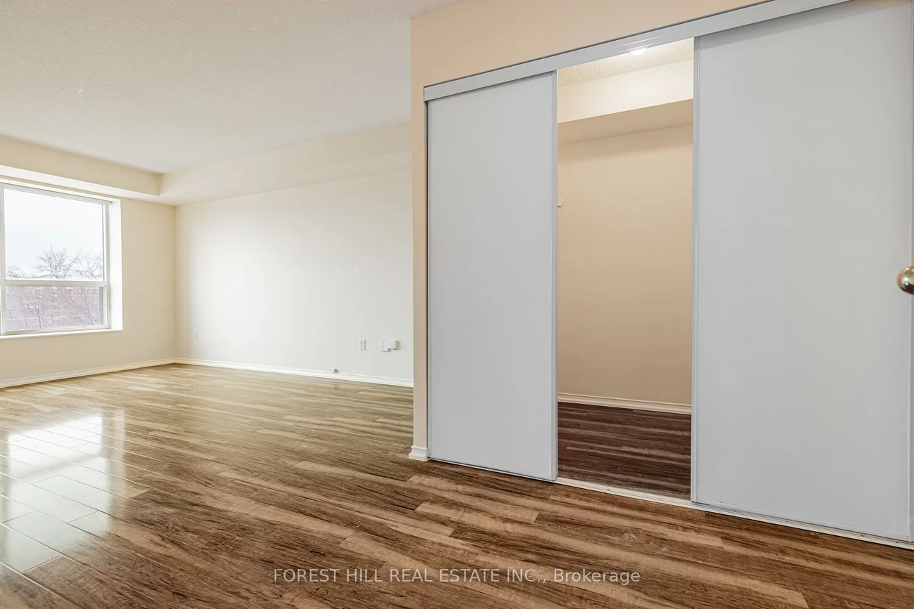 39, Pemberton, Willowdale East, Toronto