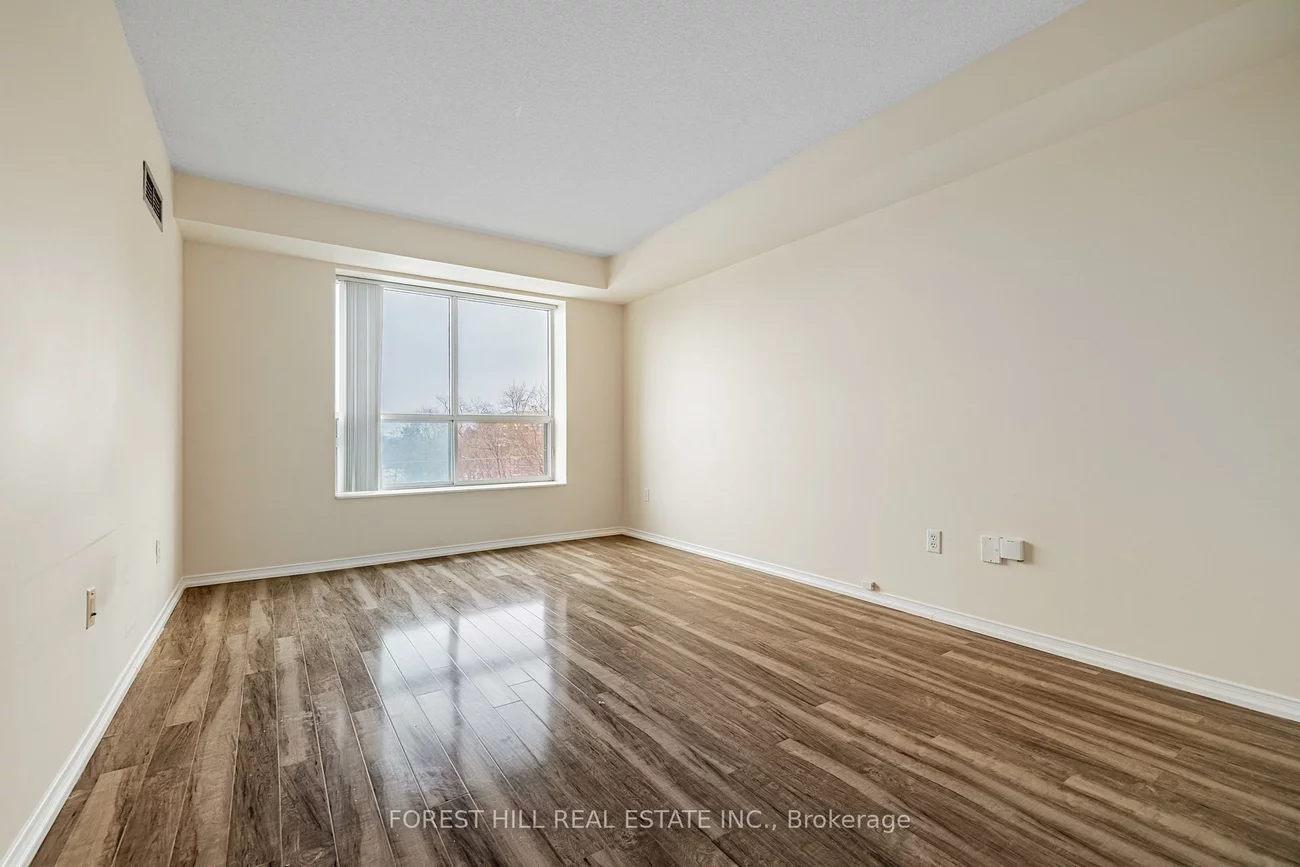 39, Pemberton, Willowdale East, Toronto