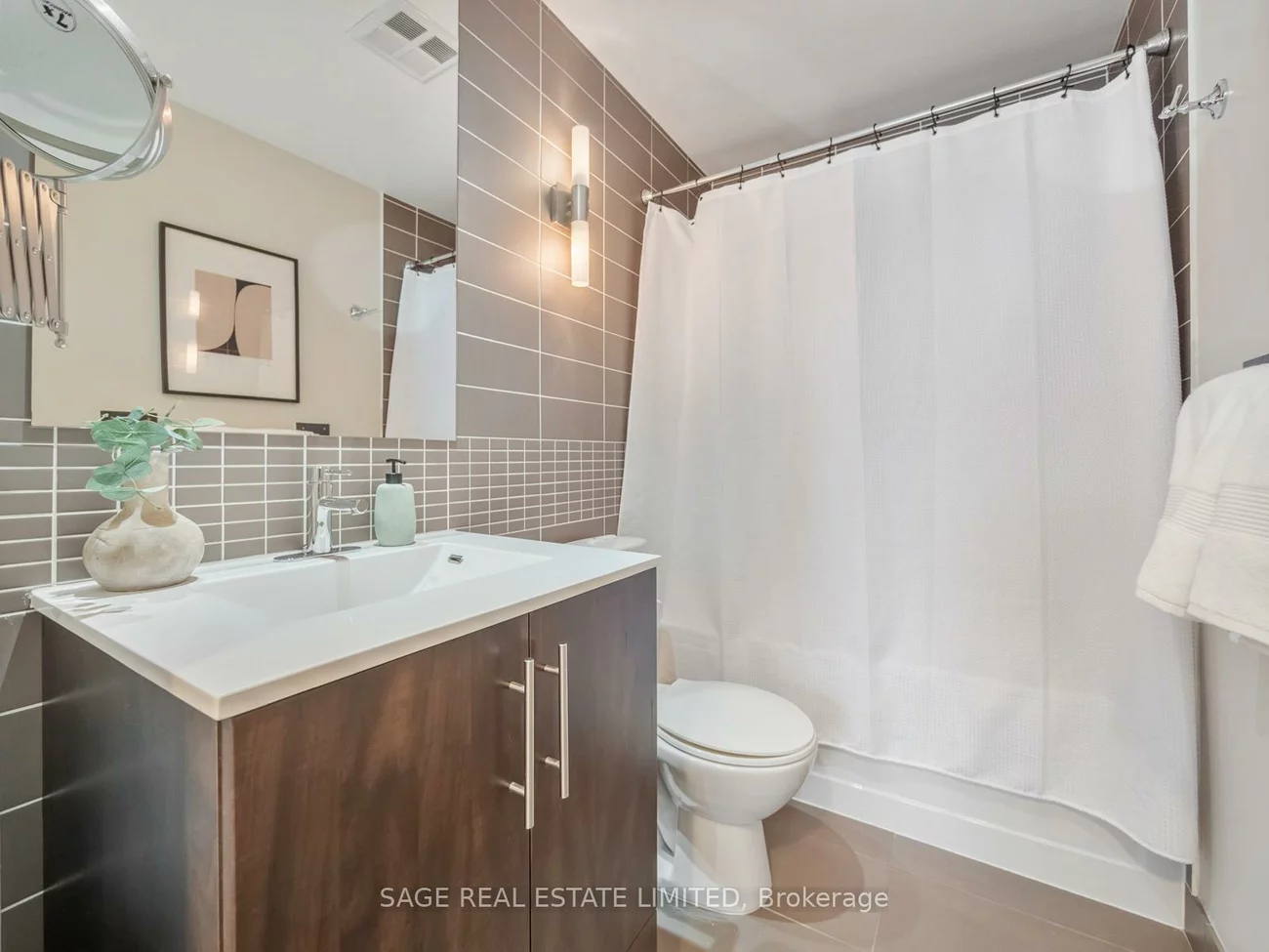 120, Homewood, North St. James Town, Toronto