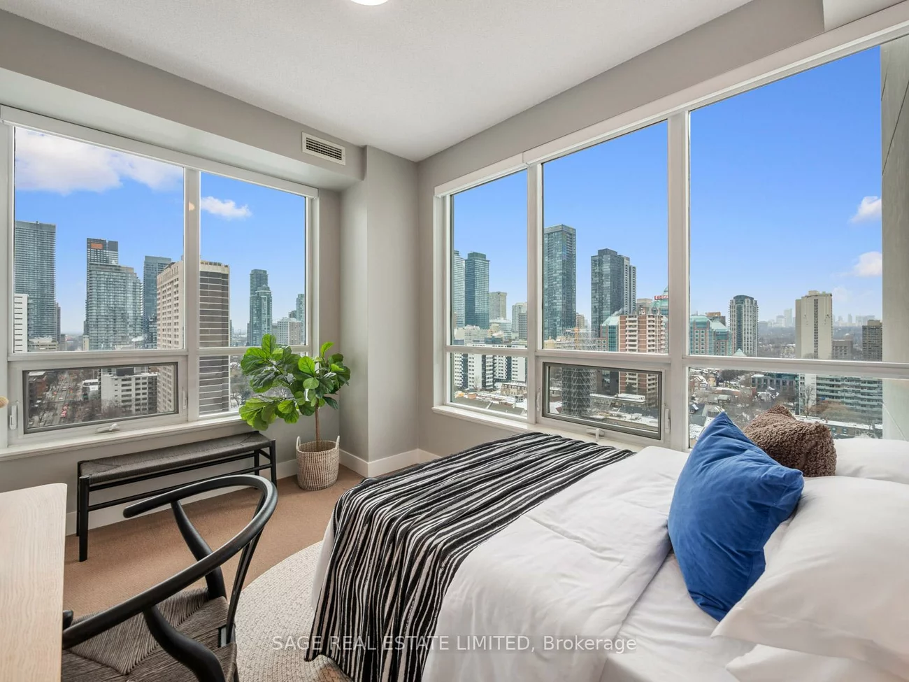 120, Homewood, North St. James Town, Toronto