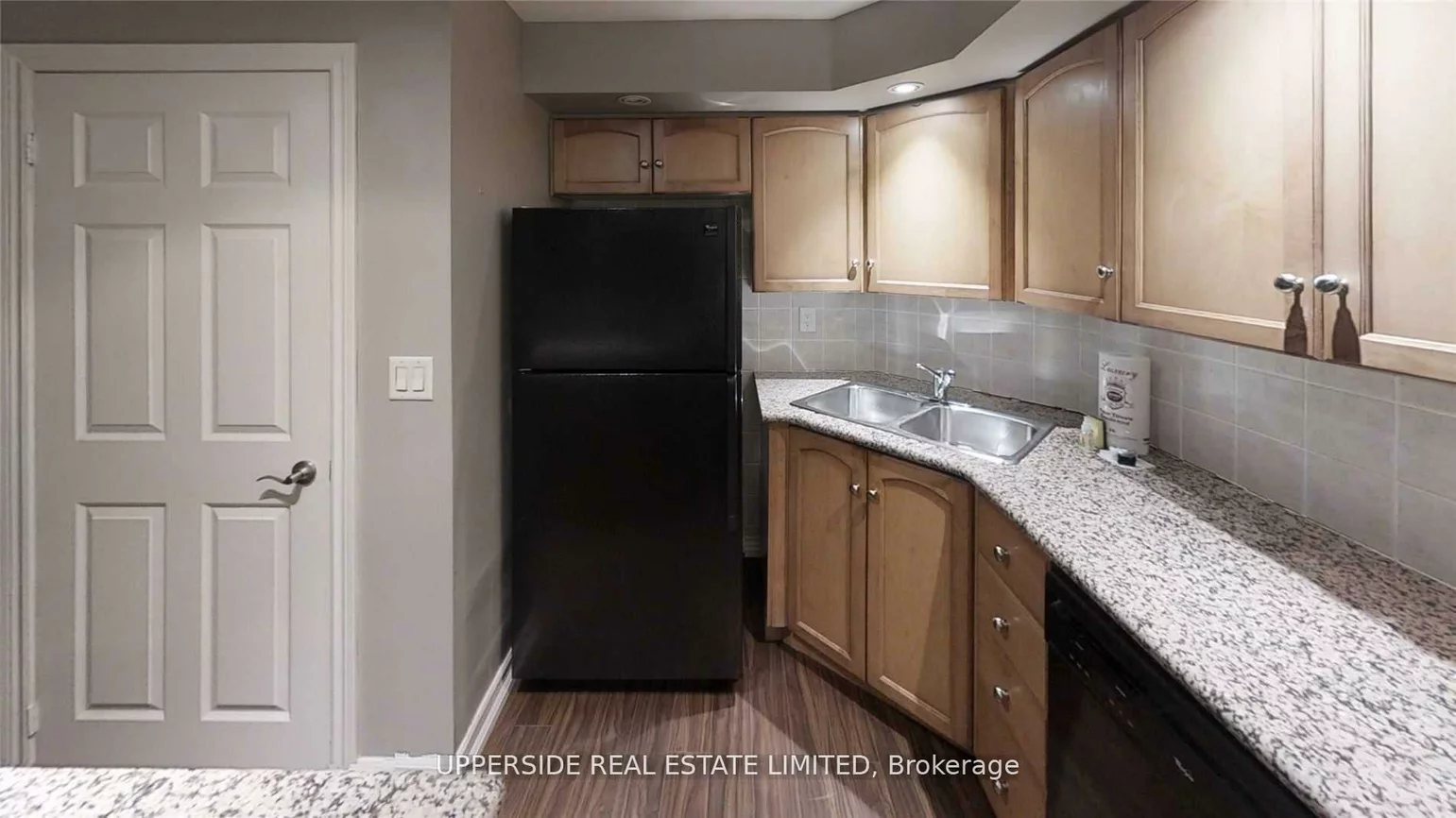 250, Wellington, Waterfront Communities C1, Toronto