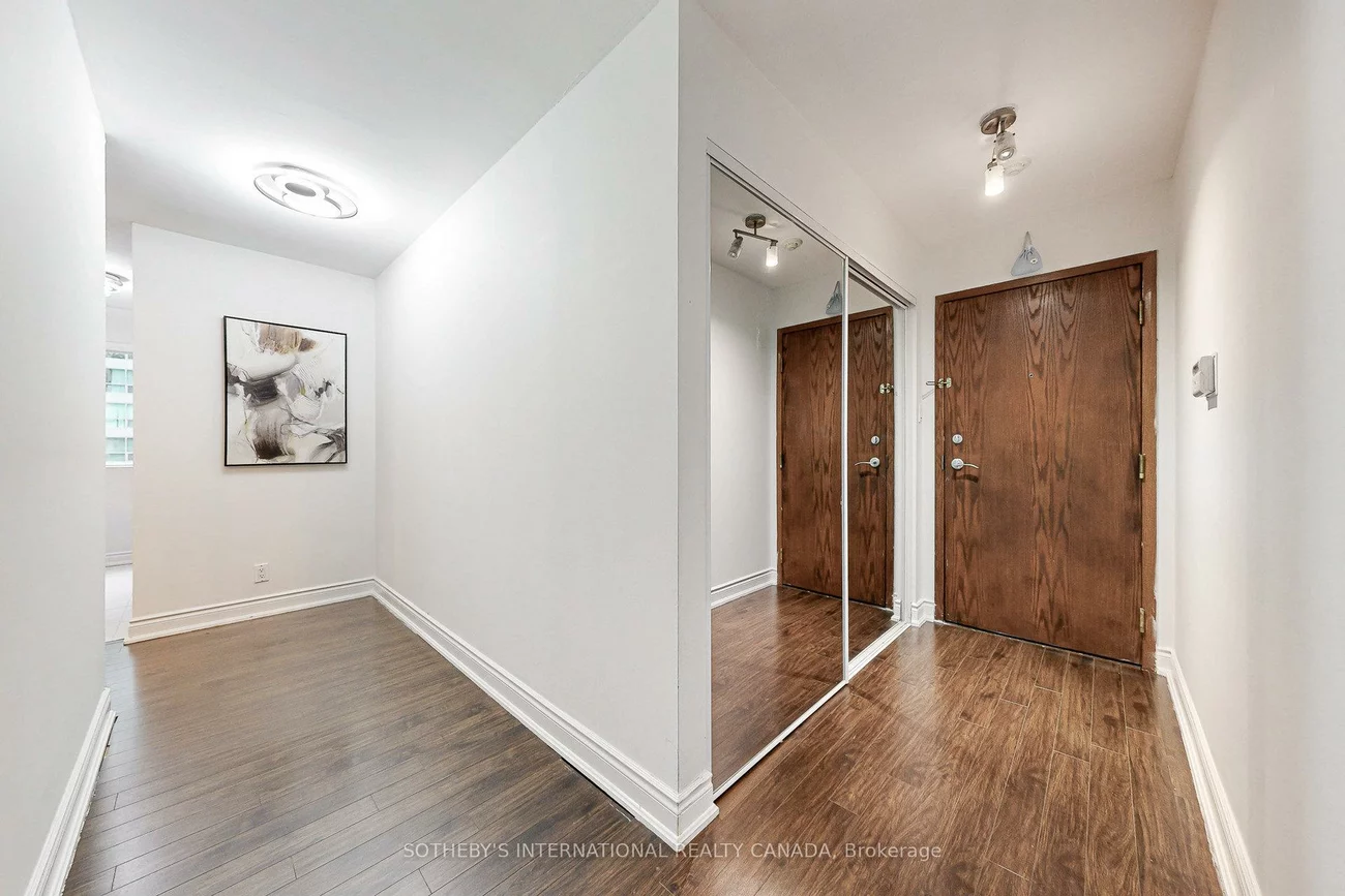 10, Queens, Waterfront Communities C1, Toronto