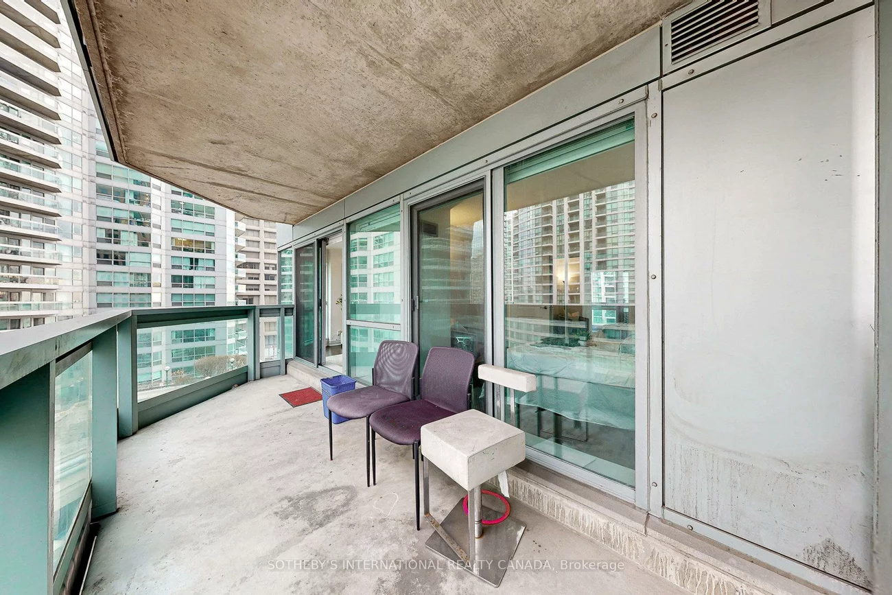 10, Queens, Waterfront Communities C1, Toronto