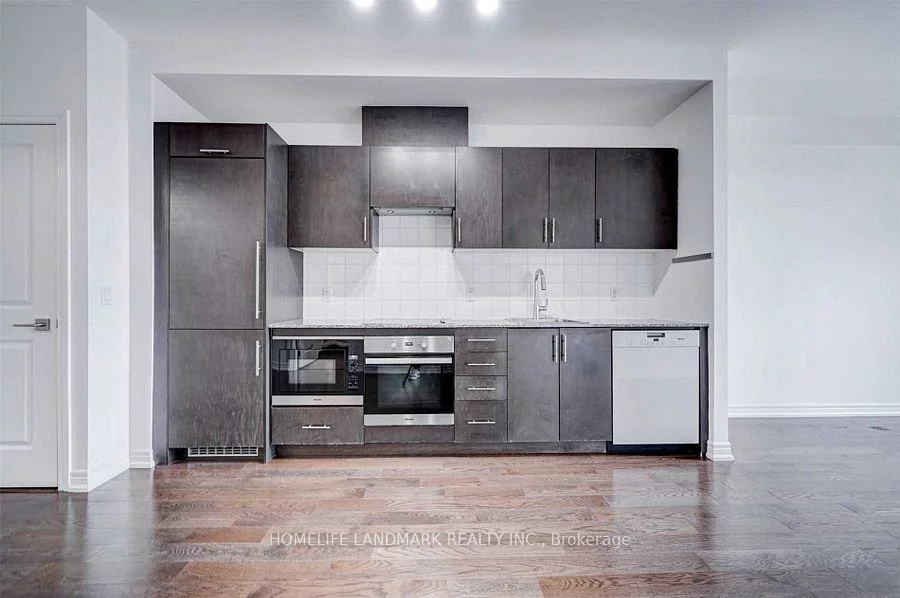 23, Glebe, Yonge-Eglinton, Toronto