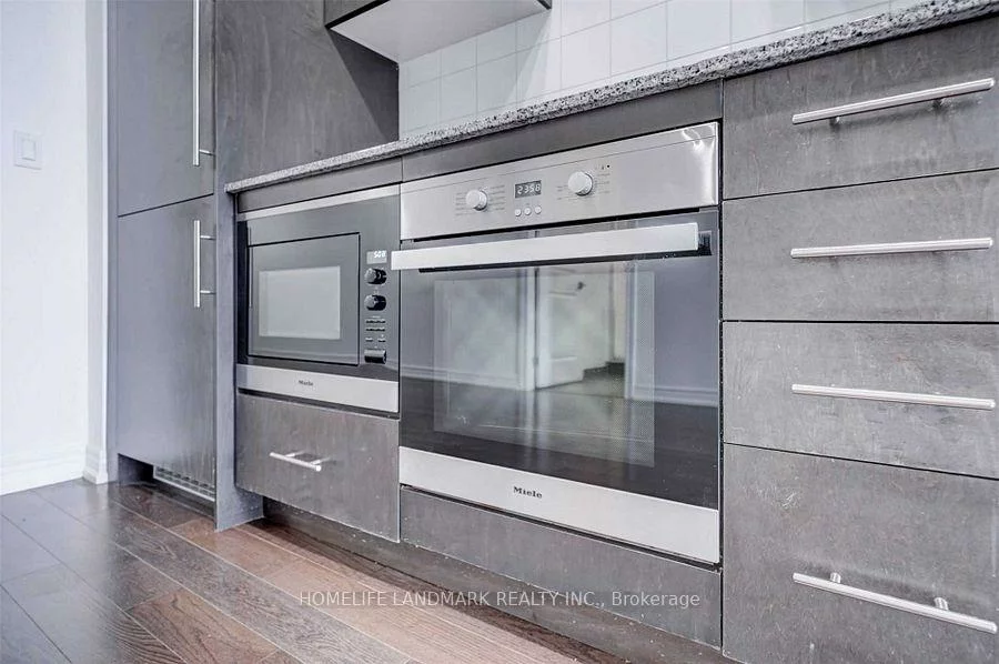 23, Glebe, Yonge-Eglinton, Toronto