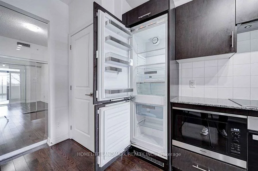 23, Glebe, Yonge-Eglinton, Toronto