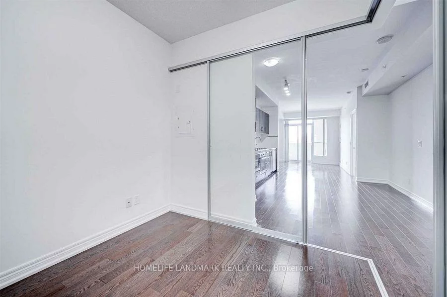 23, Glebe, Yonge-Eglinton, Toronto
