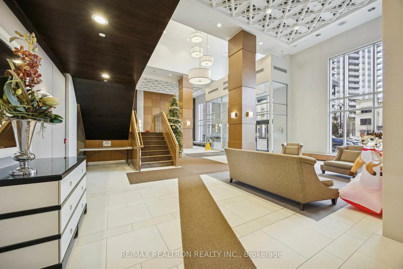 100, Harrison Garden, Willowdale East, Toronto