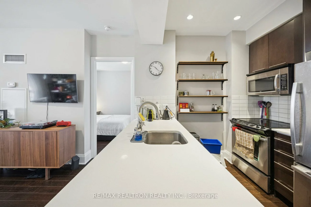 100, Harrison Garden, Willowdale East, Toronto