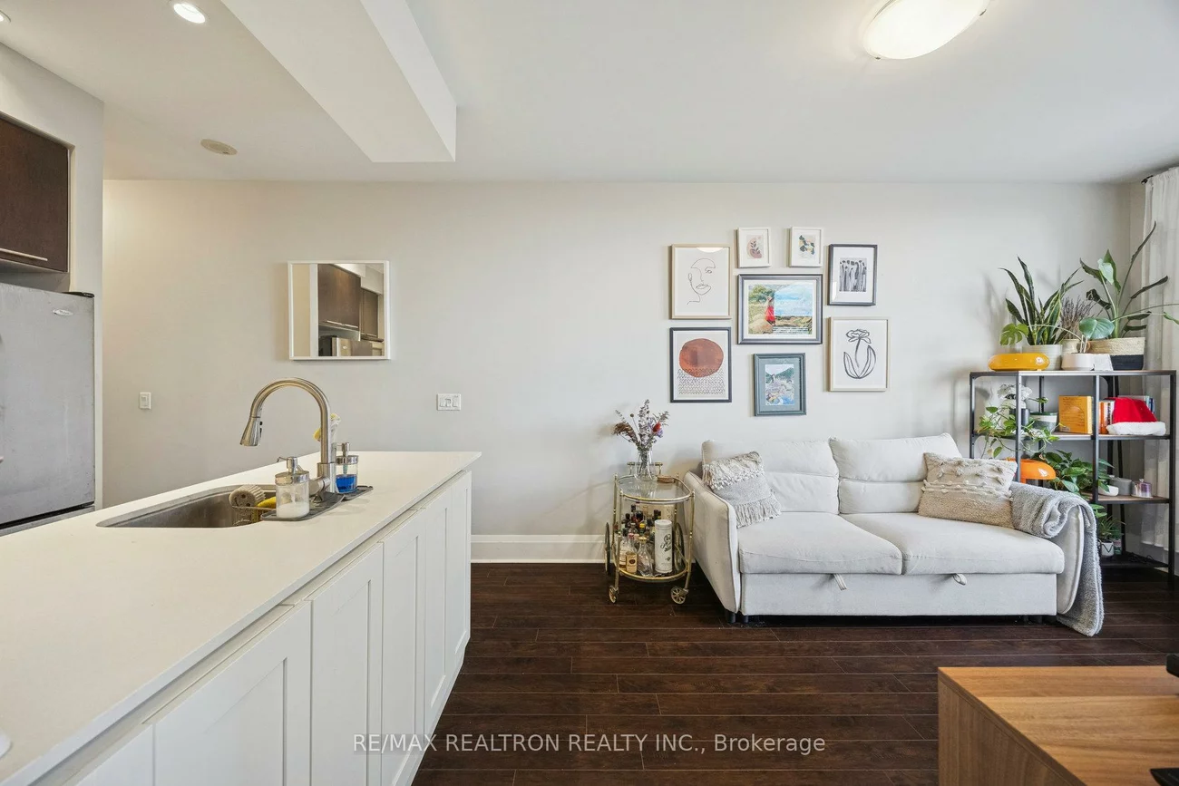 100, Harrison Garden, Willowdale East, Toronto