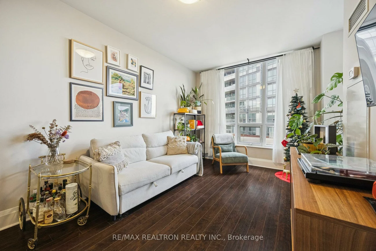 100, Harrison Garden, Willowdale East, Toronto