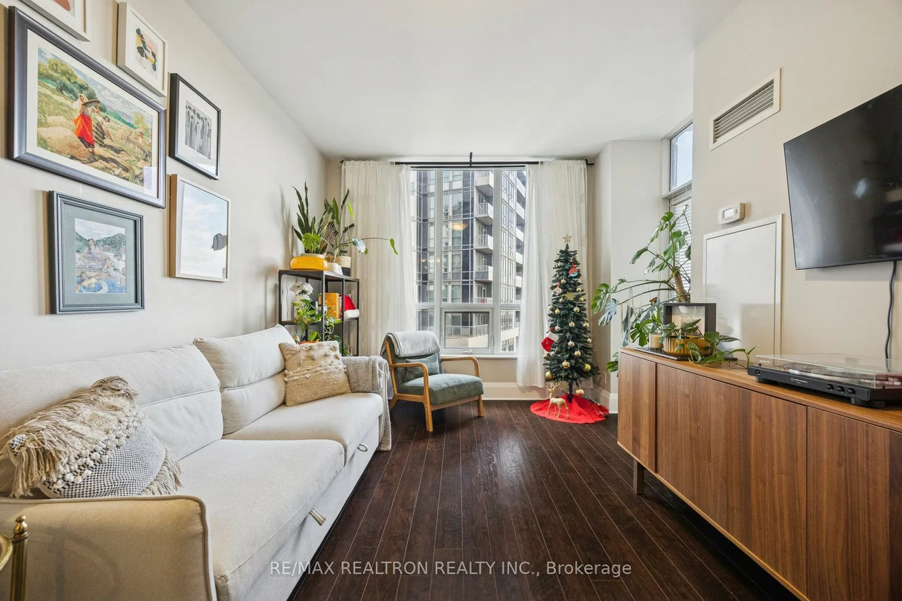 100, Harrison Garden, Willowdale East, Toronto