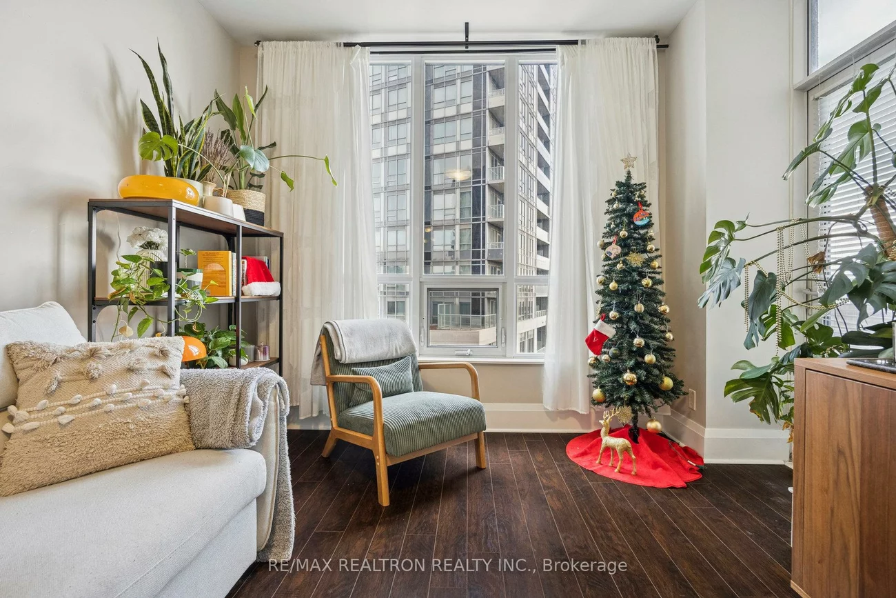 100, Harrison Garden, Willowdale East, Toronto