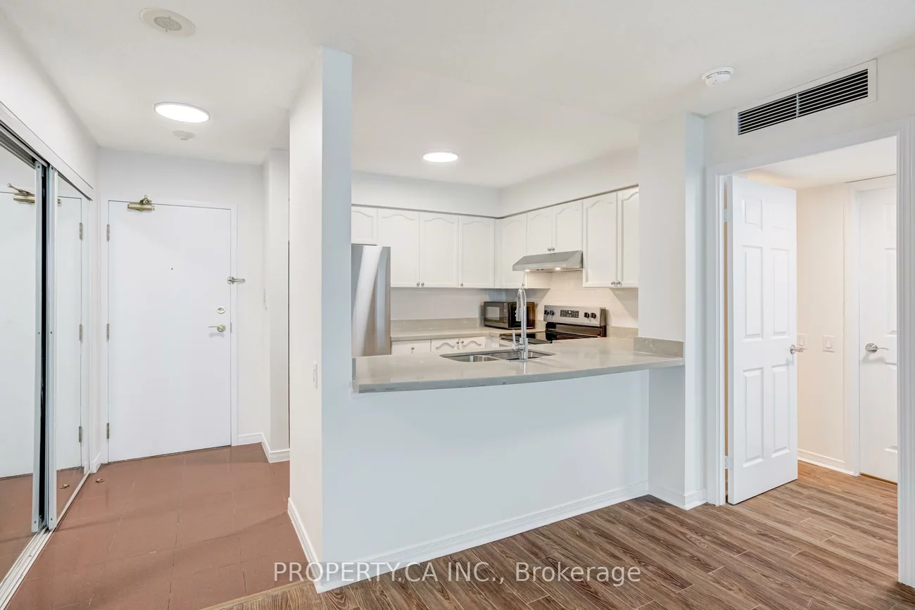 8, Hillcrest, Willowdale East, Toronto