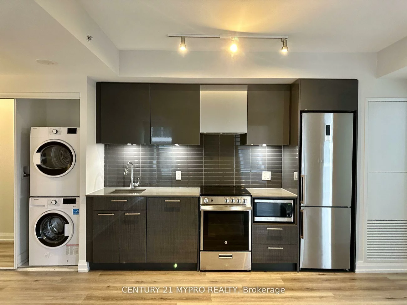 251, Jarvis, Church-Yonge Corridor, Toronto