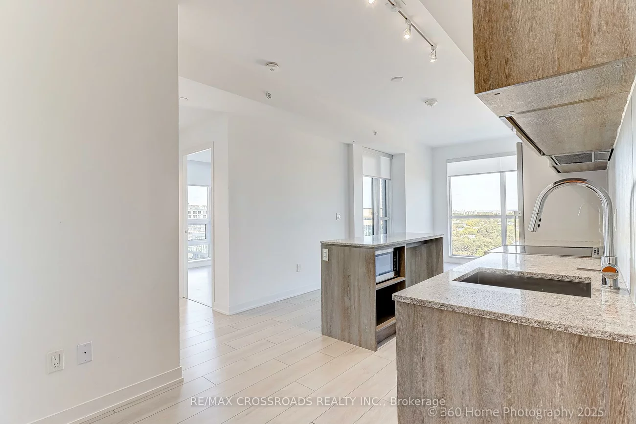 31, Tippett, Clanton Park, Toronto