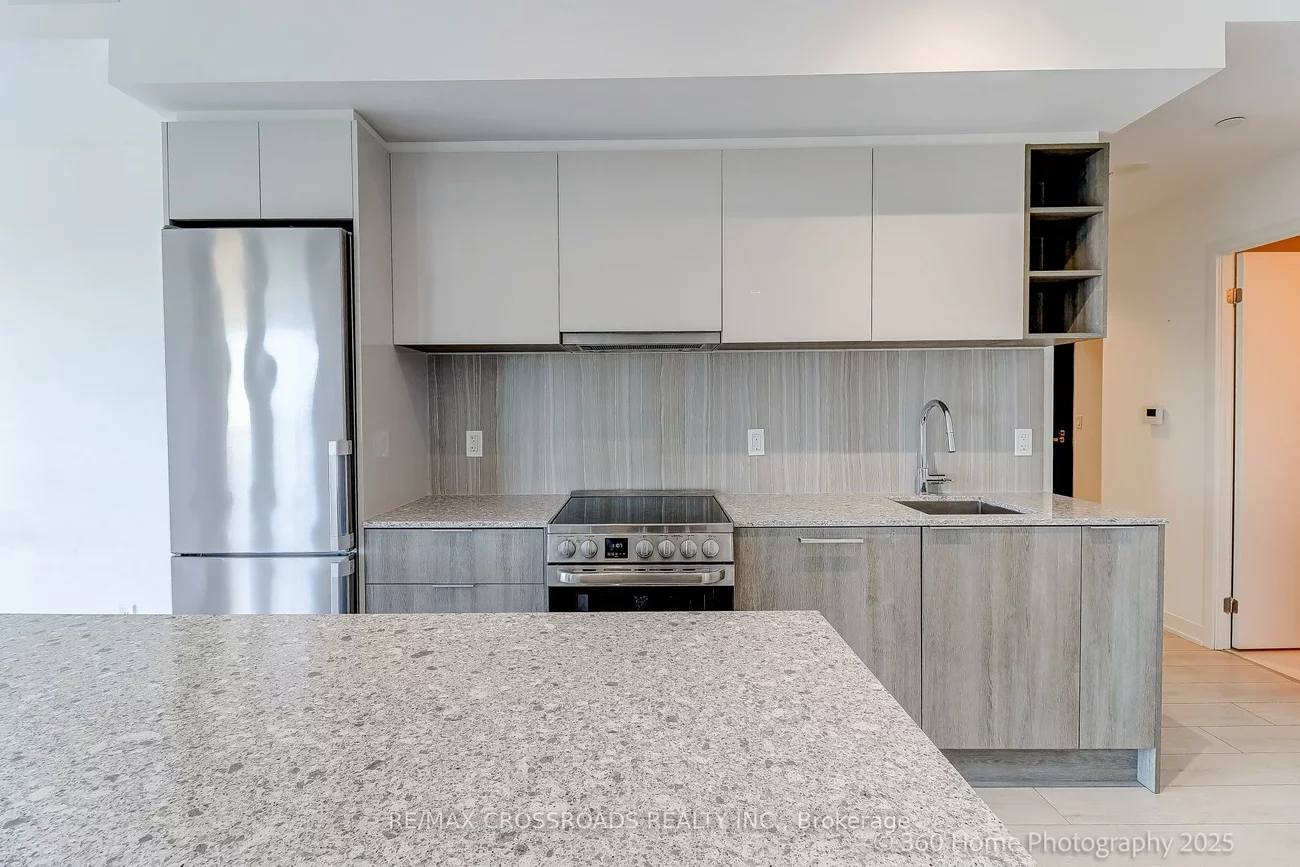 31, Tippett, Clanton Park, Toronto