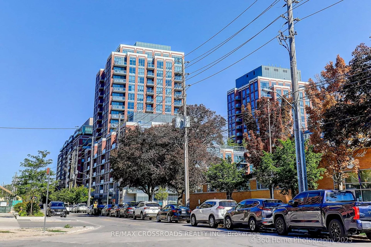 31, Tippett, Clanton Park, Toronto