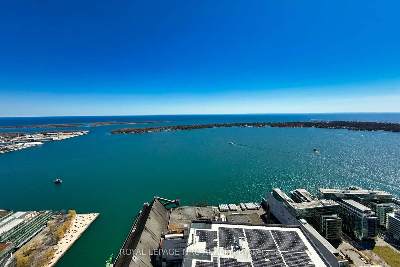 138, Downes, Waterfront Communities C8, Toronto