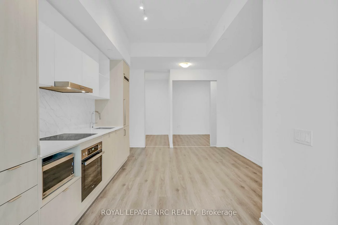 138, Downes, Waterfront Communities C8, Toronto