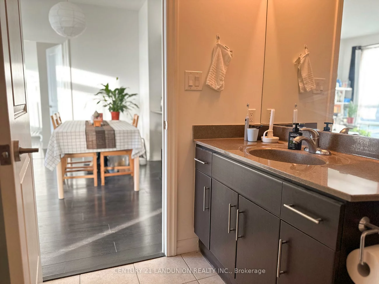 30, Heron's Hill, Henry Farm, Toronto