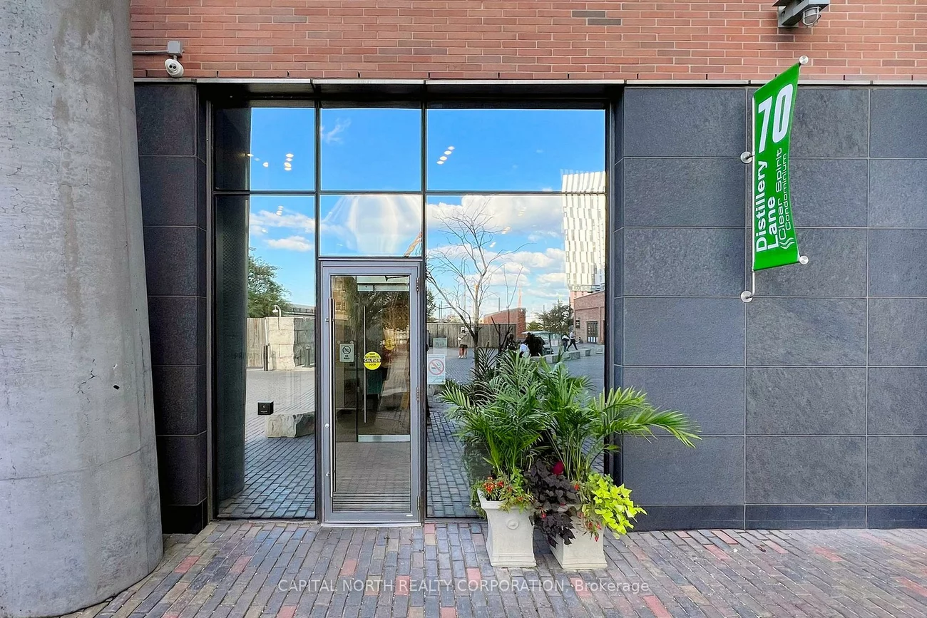 70, Distillery, Waterfront Communities C8, Toronto