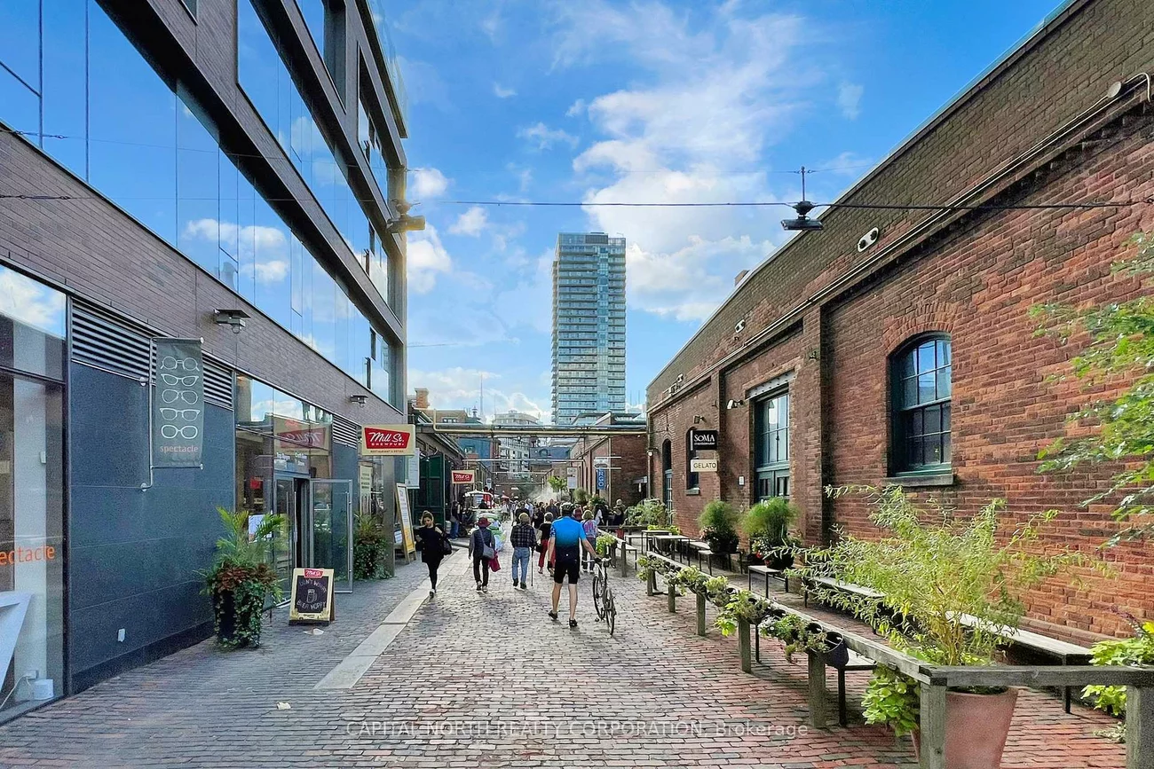 70, Distillery, Waterfront Communities C8, Toronto