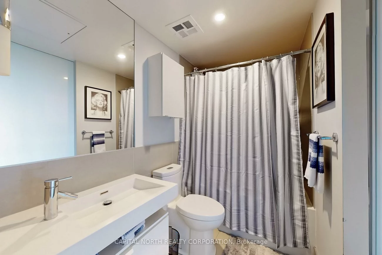 70, Distillery, Waterfront Communities C8, Toronto